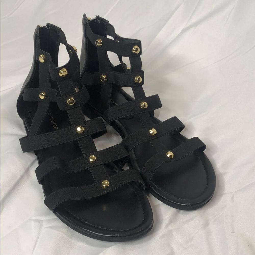 Marc Fisher strappy black sandals
